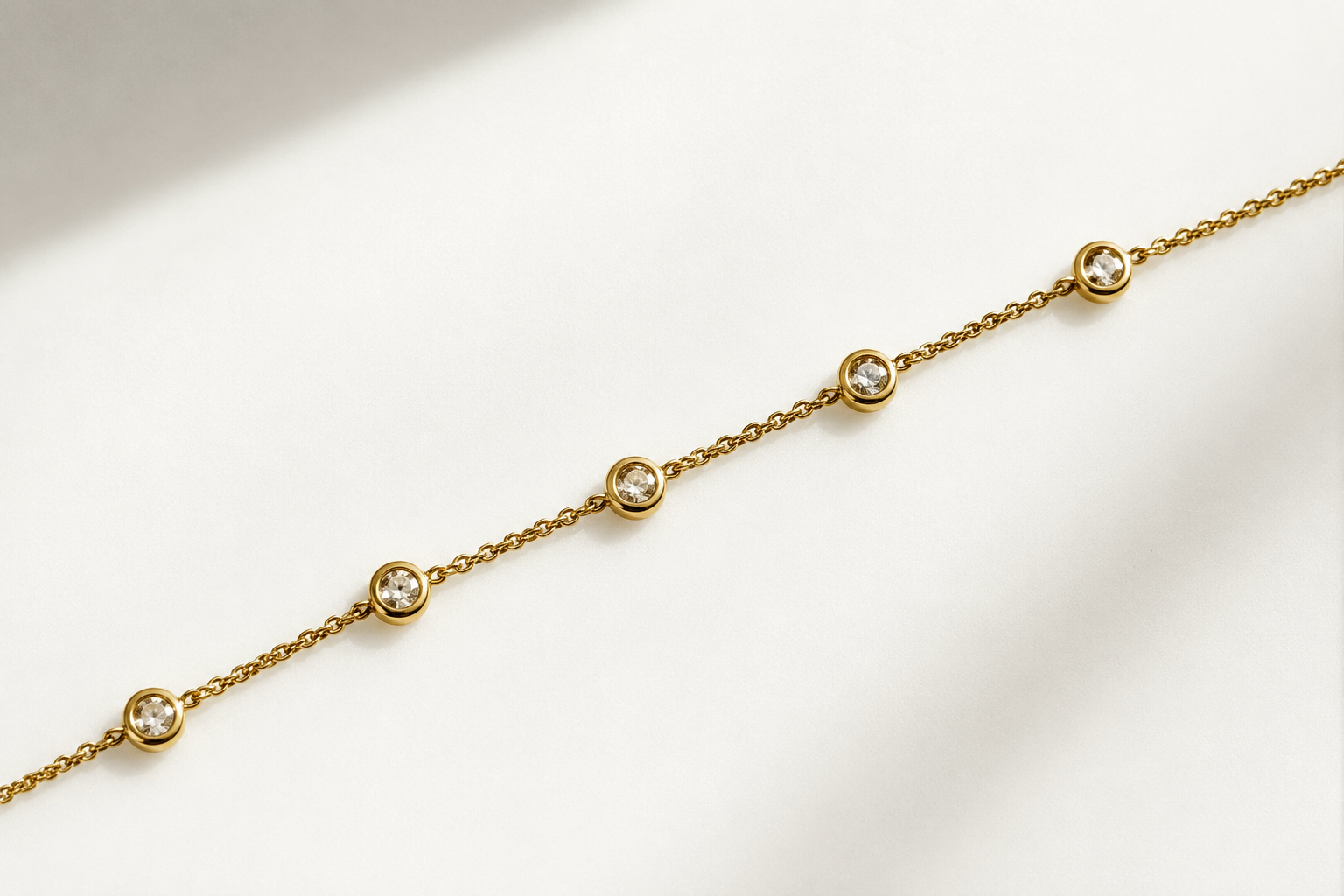 Lumière Necklace